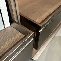 Vitrine à cigares de luxe moderne, design personnalisé, en bois et verre, pour la maison, le salon ou le bar.