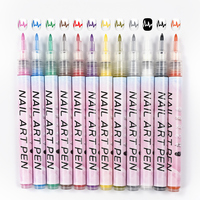 Stylo à vernis à ongles UV permanent très populaire, 12 couleurs, marqueur 3D pour dessin d'art sur ongles, stylos de manucure pour ongles en papier