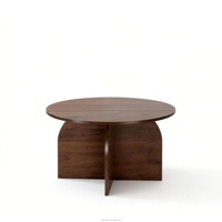 Table basse en bois durable avec plateau rond et base cintrée, ton bois brun foncé, design moderne, écologique, organique et minimaliste