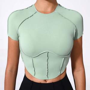 Haut de yoga à manches courtes pour femme, sans rembourrage, séchage rapide, coupe ajustée, style crop top, pour la course, la gym et l'entraînement - Product Image 5
