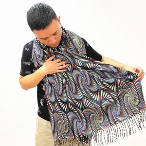 Soft custom logo plaid Neck Scarves stretch Winter printed psychedelic shiny pashmina shawl