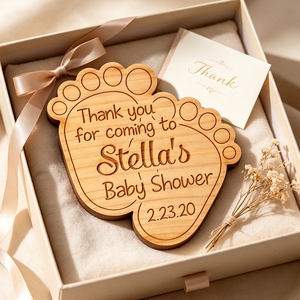 Recuerdos de Huellas de Bebé Hechos a Mano en Madera Resistente, Grabados con Láser, Nombres y Fechas <span class=keywords><strong>Personalizados</strong></span>; Recuerdos de Bautizo Conmemorativos - Product Image 1