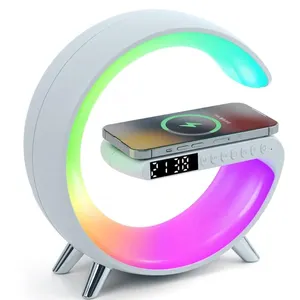 Reloj Despertador con cargador inalámbrico multifuncional que habla con luz nocturna colorida para cabecera Control de aplicaciones Luz inteligente para el hogar