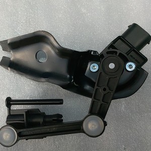 Brazo de Control Inferior 7L0616214C 95534107600 para Suspensión, Pieza de Repuesto - Product Image 4