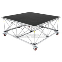 Scène mobile portable Intellistage 1M x 1M avec plateforme en contreplaqué/tapis/acrylique et podium pliable