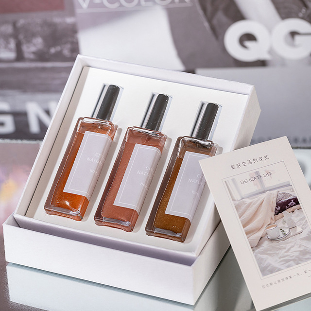 ODM Private Label Aromatherapy Essential Oil Room Spray 30 ml ze srebrną pokrywką 0