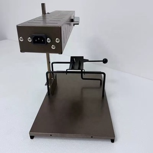 Machine à <span class=keywords><strong>raclette</strong></span> commerciale 750W avec double plateau, hauteur réglable, pour la fusion et le chauffage du fromage - Product Image 3