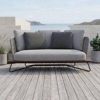 Ensemble de salon de jardin en rotin tressé imperméable et résistant au soleil avec table basse pour cour