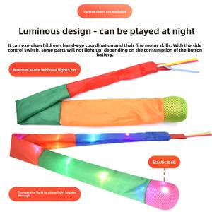 Deportes y entretenimiento para niños al aire libre, Bola de meteorito de cola suave de Color arcoíris brillante, juguete elástico y para atrapar la playa - Product Image 3