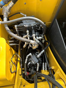 Excavatrice KomatsuPC70 d'occasion, 70 tonnes, excavatrice hydraulique sur chenilles, modèle original du Japon 2022, moteur en bon état, faible nombre d'heures, prix avantageux - Product Image 5