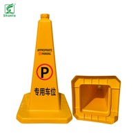 Cono de Tráfico Reflectante Shunlu A049 de 28''-35'', Alta Visibilidad, Material de PC, Base Flexible de PVC y Goma, Venta al Por Mayor de Fábrica