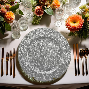 Elegante juego de platos de cargador con adornos dorados y plateados, platos de cena de plástico de inspiración Vintage para bodas en casa, nuevas decoraciones para restaurantes - Product Image 3