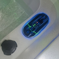 Jacuzzi de Lujo Independiente para Exteriores con Techo LED Automático, Bañera de Hidromasaje para Proyectos de Hoteles y Villas