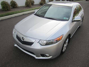 รถยนต์มือสอง ปี 2013 TSX 4 ประตู ซีดาน พร้อมแพ็คเกจเทคโนโลยี เบาะหนัง เกียร์อัตโนมัติ ไฟหน้า LED ซ้าย - Product Image 4