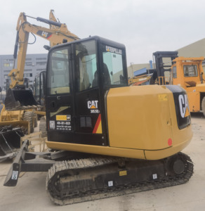 Alta Estabilidad y Rendimiento, Utilizado para Excavadora 305.5E2 con Caja de Cambios y Motor, Capacidad del Cucharón de 0.3m, Peso Operativo de 5.5 Toneladas - Product Image 4