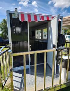 Chariot Alaskan Akutaq avec <span class=keywords><strong>glace</strong></span> Eskimo, crème fouettée et baies au poisson, aliment énergétique traditionnel - Product Image 3