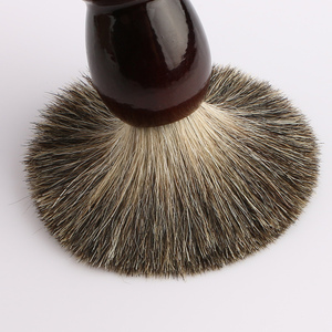 100% <span class=keywords><strong>blaireau</strong></span> en bois pur <span class=keywords><strong>blaireau</strong></span>, brosse à barbe <span class=keywords><strong>haut</strong></span> <span class=keywords><strong>de</strong></span> <span class=keywords><strong>gamme</strong></span> pour un <span class=keywords><strong>rasage</strong></span> <span class=keywords><strong>de</strong></span> qualité <span class=keywords><strong>de</strong></span> salon - Product Image 2