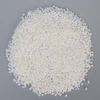 Granules de nylon Résine de polyamide polie Granulés de PA semi-transparents broyés Nylon broyé en PA semi-transparents