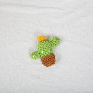 Nouveau design porte-clés au crochet, porte-clés cactus au crochet, accessoires pendentifs mignons faits à la main en tricot, cactus - Product Image 3