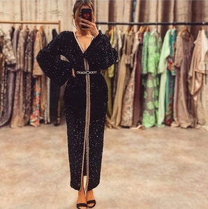 Robe élégante longueur au sol avec des appliques, tenue pour fête, mariage, 2021 - Product Image 1