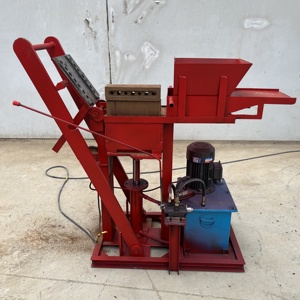 Petite machine automatique de fabrication de briques creuses en argile et de blocs <span class=keywords><strong>isolants</strong></span>, faible investissement, marque BO XIU pour l'Angola - Product Image 4