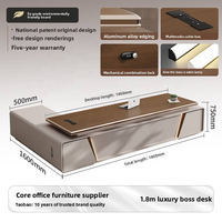 Grand bureau de travail pour entreprise avec des bords arrondis, surface aspect bois et rangement organisé