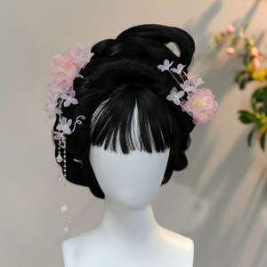 Nuevo Estilo Primavera 2026: Tocado Hanfu de Seda Rosa Claro Hecho a Mano con Borla y Flor Perforada, Accesorio para el Cabello - Product Image 1