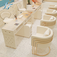 Ensemble de meubles de salon de manucure professionnel de luxe rose, table de manucure et chaise pour techniciennes