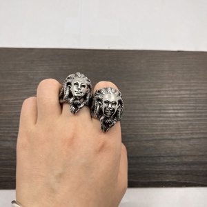 Bijoux pour hommes en acier inoxydable Medusa <span class=keywords><strong>Queen</strong></span> Fashion Ring Punk Snake Biker Ring Hip Hop Jewelry Bijoux pour hommes et femmes - Product Image 3