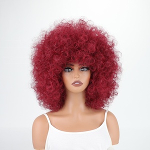 Perruques Courtes Bouclées <span class=keywords><strong>Afro</strong></span> pour Femmes Européennes et Américaines, en Fibre Haute Température, Fabriquées à la Machine, Effet Naturel et Volumineux, Modèle 8029C (OEM & ODM) - Product Image 6