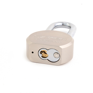 Venta <span class=keywords><strong>de</strong></span> fábrica Cerraduras americanas <span class=keywords><strong>de</strong></span> <span class=keywords><strong>seguridad</strong></span> para el hogar <span class=keywords><strong>de</strong></span> alta calidad <span class=keywords><strong>Candado</strong></span> redondo <span class=keywords><strong>de</strong></span> acero con grillete largo antioxidante - Product Image 3