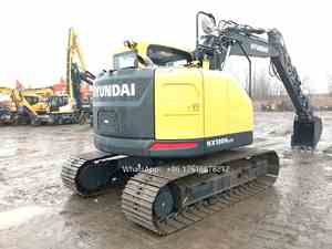 Hx130 Très demandée : Excavatrice Hyundai Hx130 à vendre, multifonctionnelle et économique, 13 tonnes sur chenilles - Product Image 6