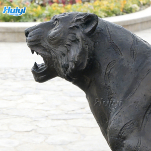 수제 실물 크기 청동 호랑이 조각상 정원 야외 장식용 주조 기법으로 제작된 맞춤형 금속 조각품 현대적인 디자인 - Product Image 4
