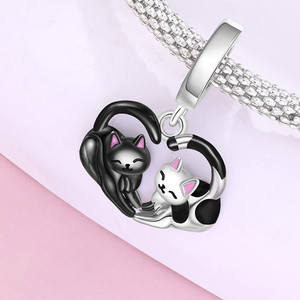 Colgante de gato en forma de corazón de dos tonos con epoxi, accesorio original de alta gama para pulseras DIY, venta al por mayor (accesorios para mujer) - Product Image 5