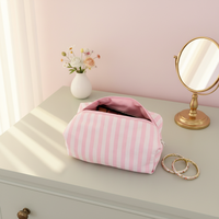 Sac de maquillage à fermeture éclair rayé rose écologique en gros 2026, sac de toilette portable, sac de cosmétique de voyage pour filles