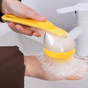 Brosse de bain ergonomique en silicone souple pour animaux de compagnie avec trou de suspension et peigne anti-poils pour la toilettage et le nettoyage des chiens - Vente en gros - Product Image 2