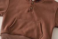Ensemble Hiver Garçon 2026 Nouveau Style – Tenue Décontractée Bébé Enfant Doublée Polaire Épaisse Trois Pièces – Vêtements Enfants Tendance