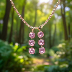Pendientes de Moda con Cadena de Cristal Rosa y Baño de Oro PVD en Acero Inoxidable 316L para Mujer - Product Image 3