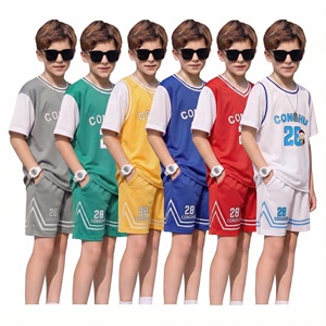 Nouvel ensemble de sport décontracté d'été pour garçons, style basketball, deux pièces à manches courtes pour enfants - Product Image 1