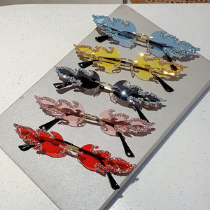 Gafas de Sol de Alta Calidad con Diseño de Llama, Gafas de Sol Creativas sin Montura con Diamantes, Accesorios de Moda para Pasarela, Venta al Por Mayor - Product Image 1
