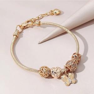 À la mode 18k Plaqué Or En Acier Inoxydable Chaîne Alliage Charmes Amour Coeur Fleur Trèfle Cristal Punk CZ Femmes Valentine Bracelet - Product Image 3