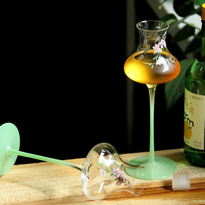 Verres à vin en cristal de forme tulipe, élégants et modernes, coupes à cocktail <span class=keywords><strong>martini</strong></span>, verres à champagne en forme de tulipe, verres de <span class=keywords><strong>mariage</strong></span> - Product Image 2