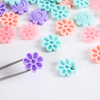 100 Stück/Beutel Einweg-Wimpernkleber-Halter mit 8 Löchern, Blumenförmige Wimpernverlängerungs-Klebertabletts