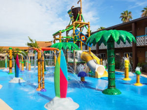Prix d'usine parc <span class=keywords><strong>aquatique</strong></span> en plein air <span class=keywords><strong>jeux</strong></span> piscine enfants taille personnalisée en fibre de verre Splash Pad - Product Image 2