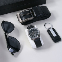 Ensemble cadeau pour homme d'affaires personnalisé, coffret cadeau exquis, ceinture en cuir noir, montre, lunettes de soleil, porte-clés, cadeau pour la fête des pères, anniversaire, cadeau pour le marié
