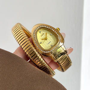 Reloj de Cuarzo para Mujer, Estilo 2026, Elegante y Retro, con Forma de Serpiente, de Acero Inoxidable con Incrustaciones de Diamantes - Product Image 2