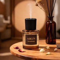 Diffuseur d'huiles essentielles AIKUN, coffret cadeau élégant, décoration d'intérieur personnalisée, diffuseur d'aromathérapie, ambiance douce et apaisante pour la chambre à coucher