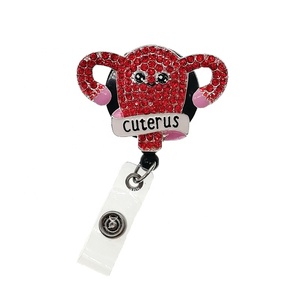 Porte-badge rétractable mignon avec strass rouges, porte-badge amusant <span class=keywords><strong>pour</strong></span> infirmière, pince crocodile <span class=keywords><strong>pour</strong></span> cadeau d'infirmière - Product Image 1