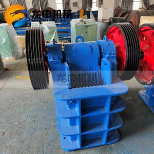 Quarry Stone <span class=keywords><strong>Jaw</strong></span> <span class=keywords><strong>Crusher</strong></span> zum Zerkleinern von Hard Rock Ore Mining Equipment <span class=keywords><strong>Diesel</strong></span> Mobile Backen brecher anlage Maschinen preis - Product Image 1