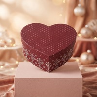 Boîte cadeau en carton recyclable en forme de cœur avec dorure à chaud et revêtement UV pour emballages de mariage et de fêtes romantiques